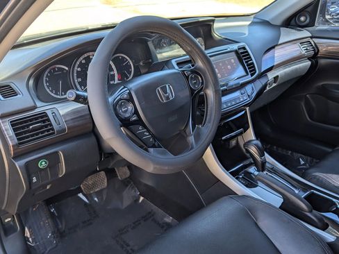 Used 2016 Honda Accord EX-L image 18