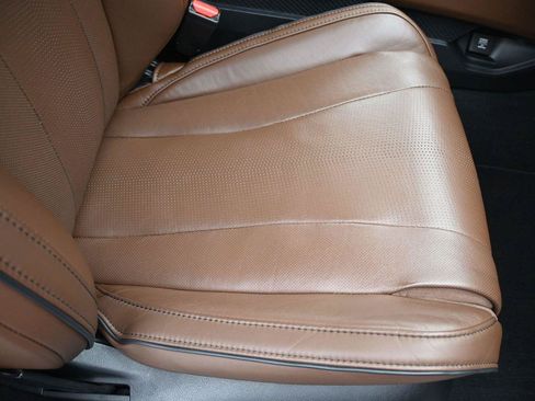 Used 2023 Acura MDX w/ Advance Package AWD/4WD image 23