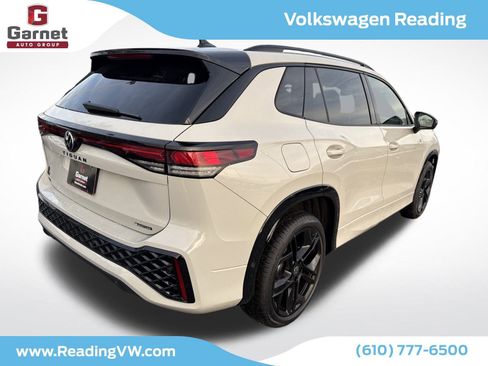 New 2026 Volkswagen Tiguan SE R-Line image 5