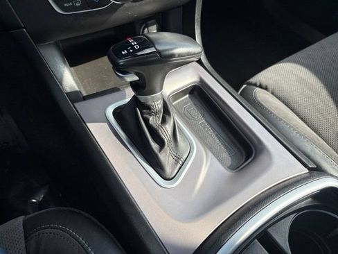 Used 2023 Dodge Charger R/T w/ Plus Group RWD image 21