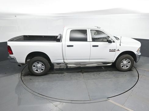 Used 2018 RAM 2500 Tradesman w/ Chrome Appearance Group image 33