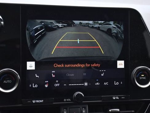 Used 2024 Lexus NX 250 FWD w/ Cold Area Package image 16