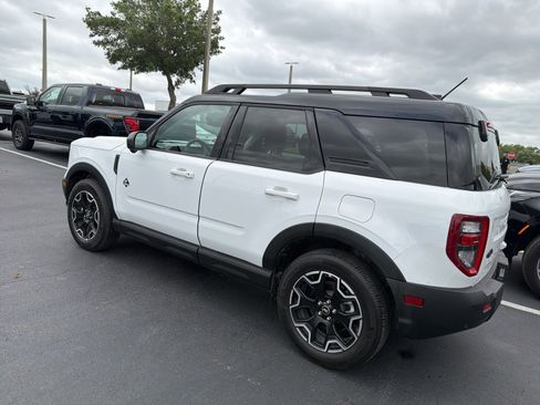 Certified 2025 Ford Bronco Sport Outer Banks w/ Outer Banks Tech Package+ AWD/4WD image 5
