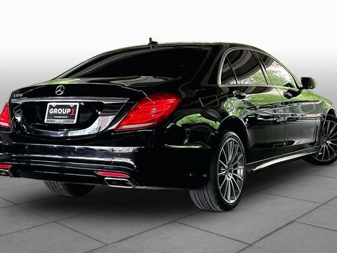 Used 2017 Mercedes-Benz S 550 Sedan image 12