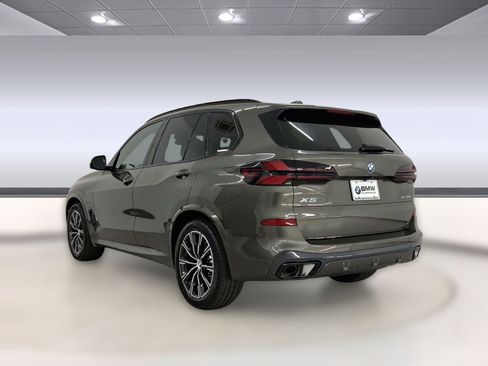 New 2026 BMW X5 xDrive50e w/ Executive Package AWD/4WD image 3