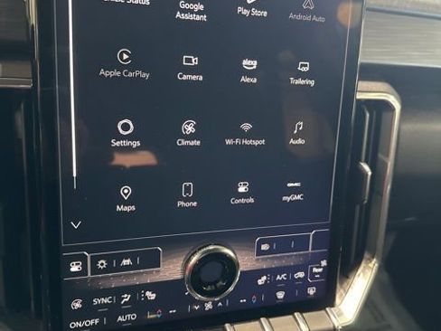 Used 2025 GMC Acadia Elevation image 22