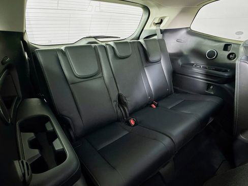 Used 2024 Subaru Ascent Limited w/ Technology Package image 34