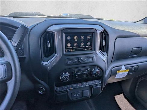 New 2026 Chevrolet Silverado 1500 Custom Trail Boss w/ LPO, Dark Essentials Package AWD/4WD image 12