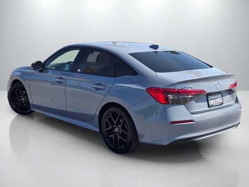 Used 2022 Honda Civic Sport image 6