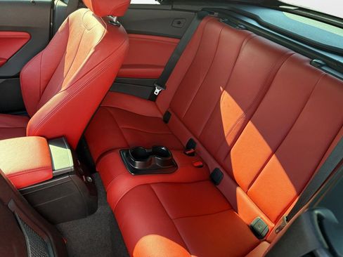 Used 2015 BMW M235i Convertible image 10