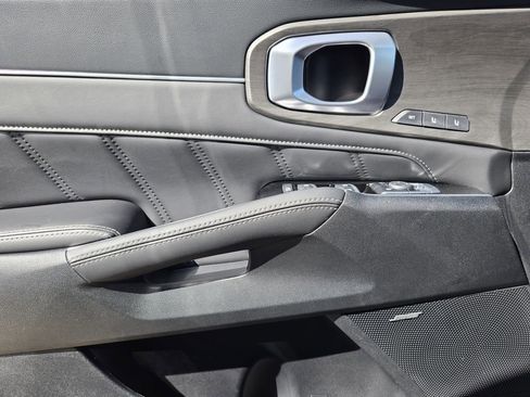 New 2026 Kia Sorento SX Prestige AWD/4WD image 16