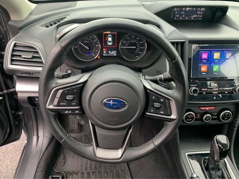 Used 2018 Subaru Impreza 2.0i Limited image 15