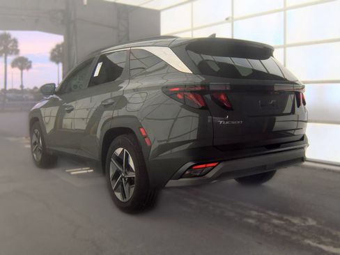 Used 2025 Hyundai Tucson SEL FWD image 10