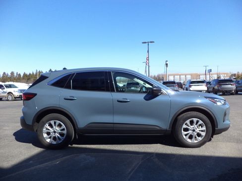Used 2023 Ford Escape Active w/ Tech Pack #1 image 6