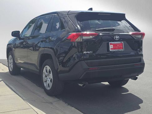 Used 2025 Toyota RAV4 LE FWD image 5