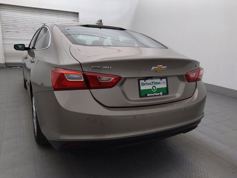 Used 2024 Chevrolet Malibu LT FWD image 5