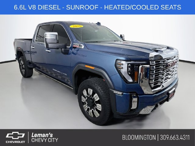 Used 2025 GMC Sierra 2500 Denali w/ Denali Reserve Package AWD/4WD image 1