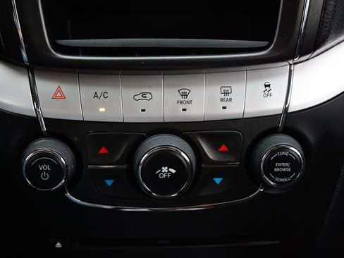 Used 2014 Dodge Journey American Value Package image 31