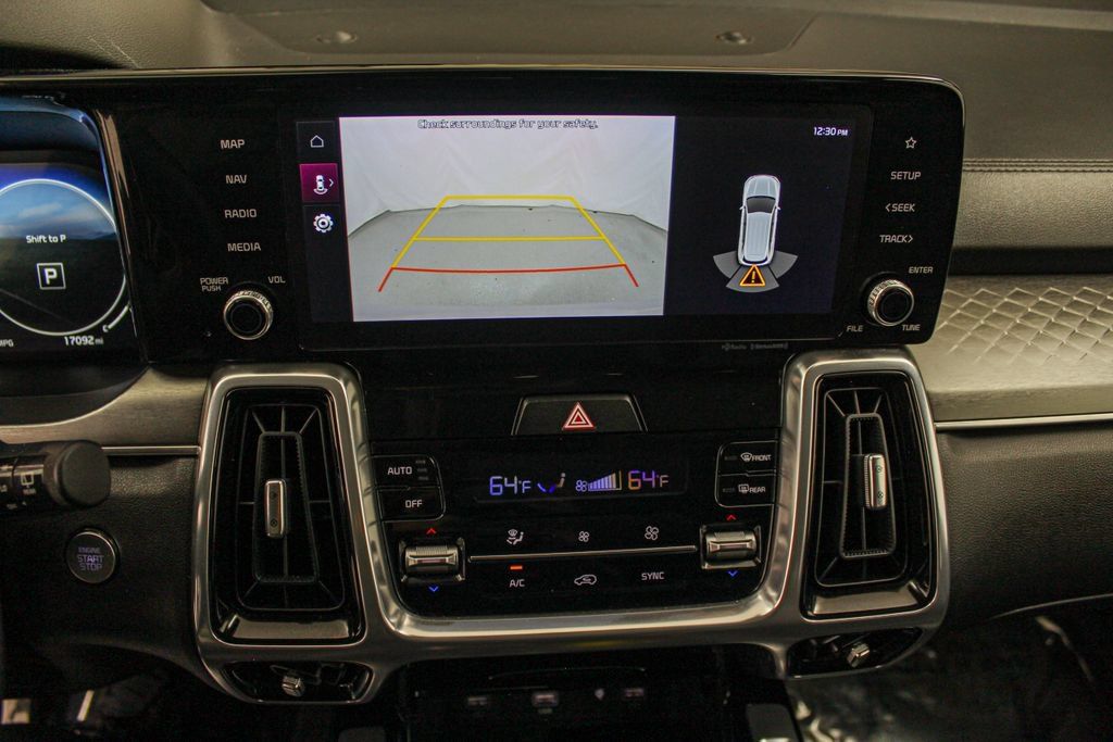 Used 2023 Kia Sorento SX AWD/4WD image 28