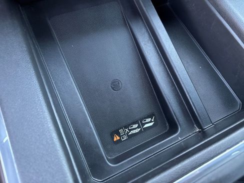 Used 2020 GMC Sierra 1500 SLT w/ SLT Premium Plus Package image 28