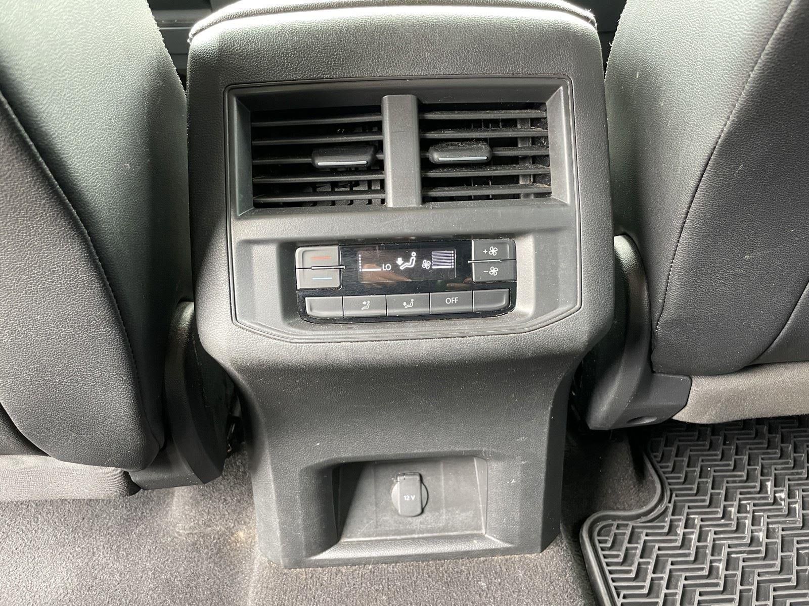 Used 2022 Volkswagen Atlas SE FWD image 40