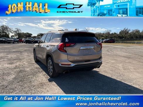 Used 2018 GMC Terrain SLT w/ Preferred Package image 8
