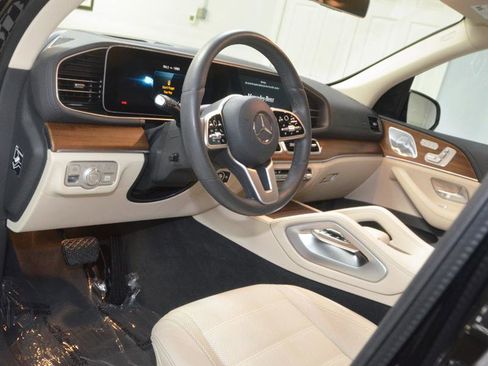 Used 2020 Mercedes-Benz GLE 450 4MATIC w/ AMG Line Exterior image 20