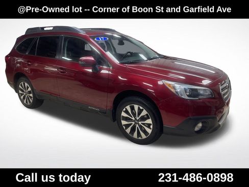 Used 2017 Subaru Outback 3.6R Limited AWD/4WD image 10