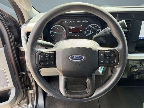 Certified 2025 Ford F250 XLT image 16