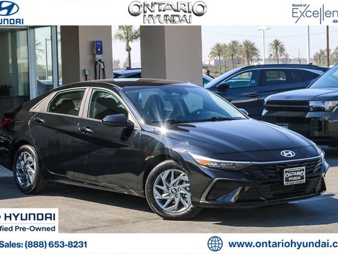 Certified 2024 Hyundai Elantra SEL image 1
