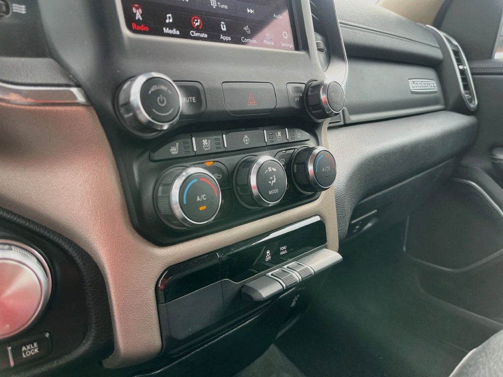 Used 2021 RAM 1500 Laramie w/ Off Road Group AWD/4WD image 15