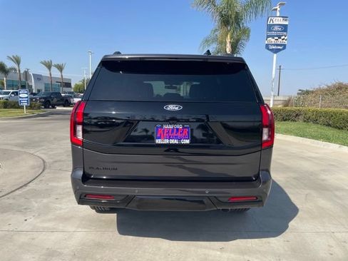 New 2027 Ford Expedition Platinum w/ Stealth Performance Package AWD/4WD image 4