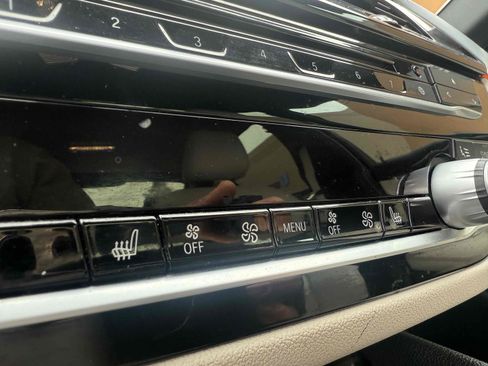 Used 2017 BMW 540i image 39