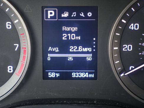 Used 2018 Hyundai Tucson SEL image 28