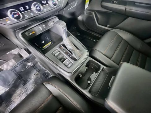 Used 2025 Honda CR-V Sport-L image 25