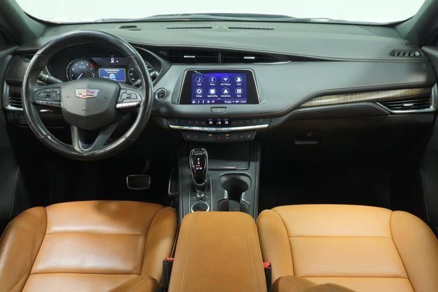 Used 2023 Cadillac XT4 Sport FWD image 13