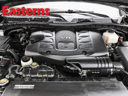 Used 2024 Nissan Armada SL w/ Captain's Chairs Package image 7