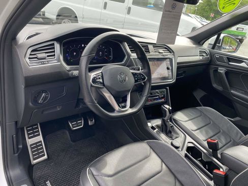 Certified 2023 Volkswagen Tiguan SEL R-Line AWD/4WD image 21