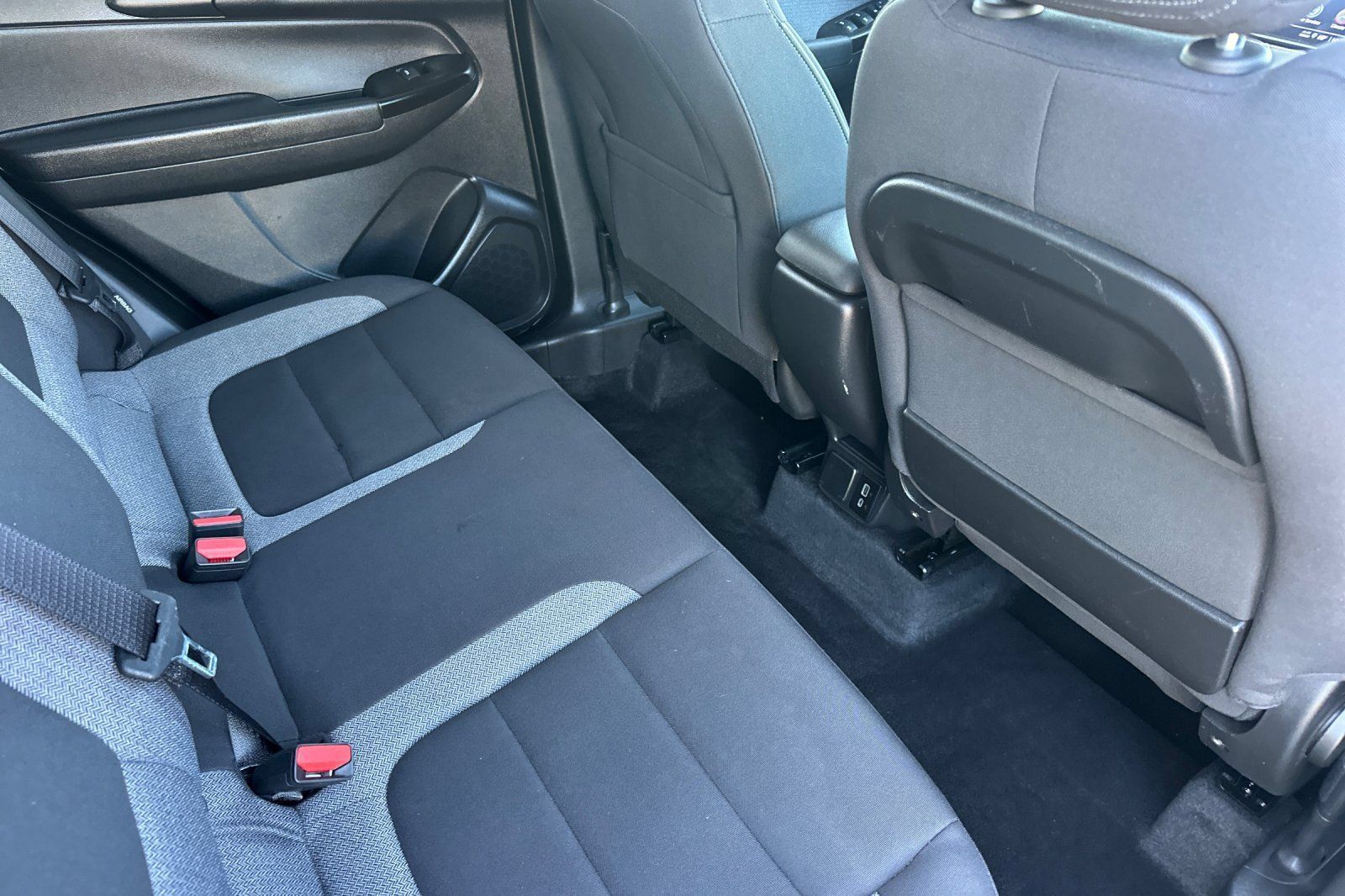 Used 2023 Chevrolet TrailBlazer LT w/ Convenience Package FWD image 18