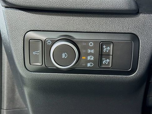 Used 2025 Ford Escape Platinum AWD/4WD image 20