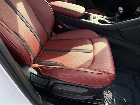 Used 2023 Kia K5 GT-Line image 10