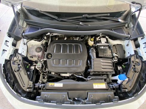 New 2026 Volkswagen Tiguan SE FWD image 37