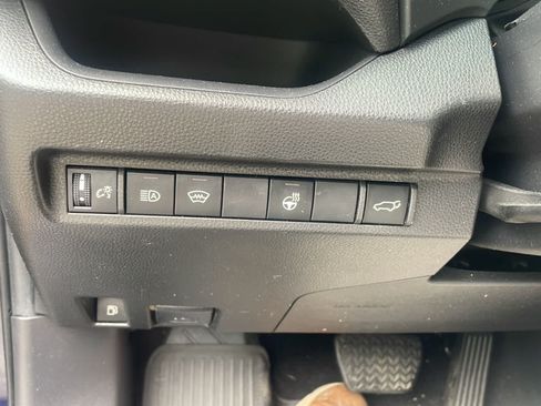 Used 2023 Toyota RAV4 SE w/ Weather & Moonroof Package AWD/4WD image 16