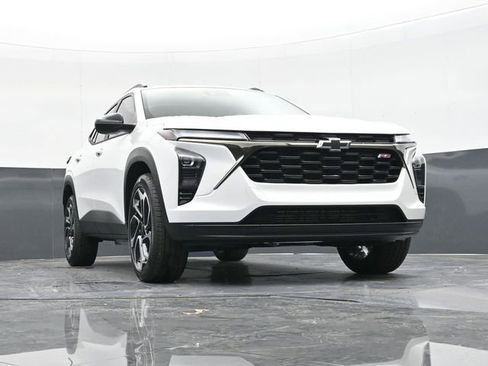 New 2026 Chevrolet Trax RS w/ Sunroof Package image 51