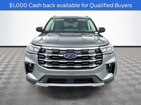 New 2026 Ford Explorer Active w/ Active Comfort Package AWD/4WD image 2