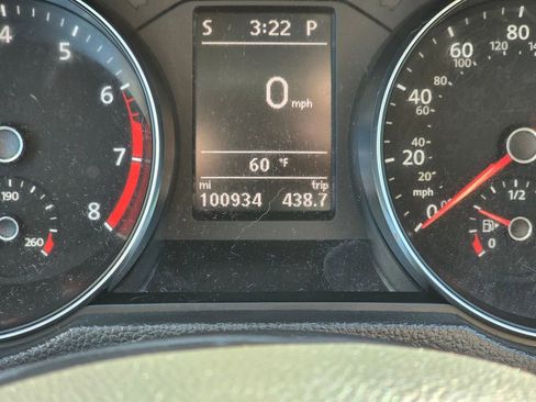 Used 2016 Volkswagen Passat 1.8T SE image 28