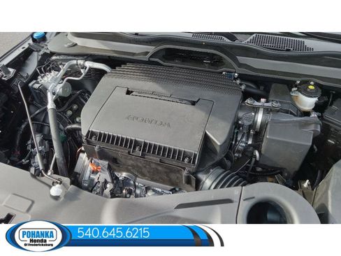 New 2025 Honda Pilot Touring image 11