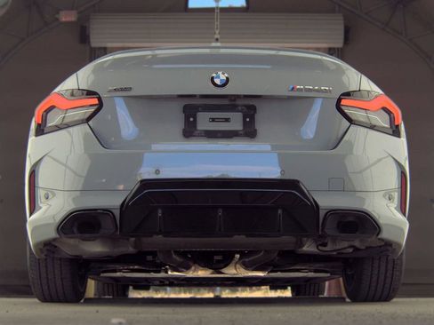 Used 2025 BMW M240i xDrive Coupe w/ Premium Package AWD/4WD image 9