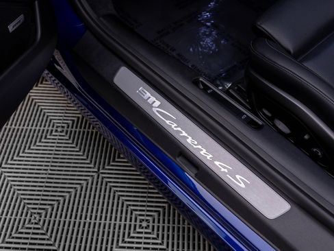 Certified 2023 Porsche 911 Carrera 4S AWD/4WD image 16