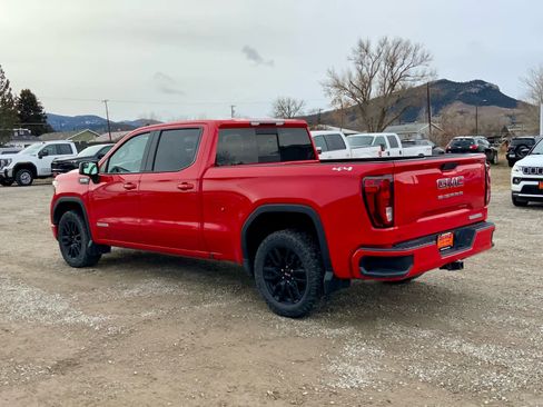 Used 2020 GMC Sierra 1500 Elevation w/ Elevation Value Package image 3